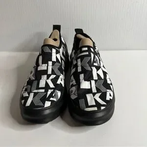 KARL LAGERFELD QUILTED LOGO SLIPPER BLACK WHITE MEN SNEAKERS SIZE 10M NEW KARL LAGERFELD QUILTED LOGO SLIPPER BLACK WHITE MEN SNEAKERS  main image 2